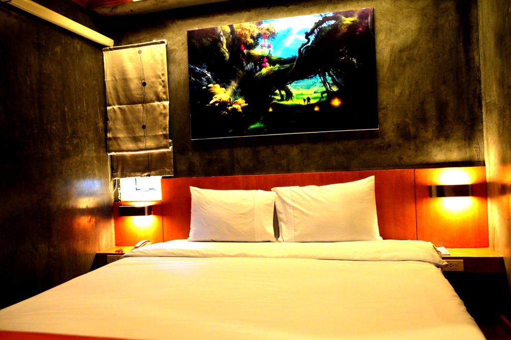 Chaphone Guesthouse Phuket Extérieur photo