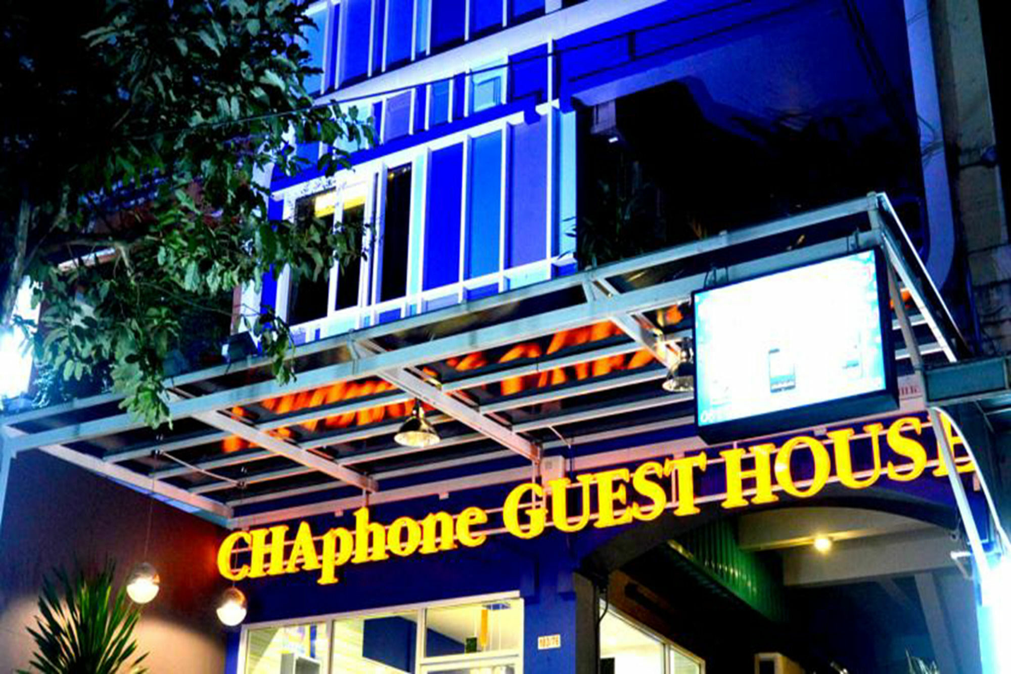 Chaphone Guesthouse Phuket Extérieur photo